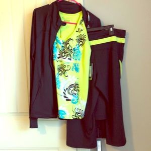 Tek Gear 3 Piece Workout Set